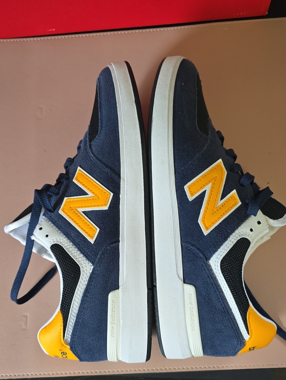 New Balance  574 Sneakers
